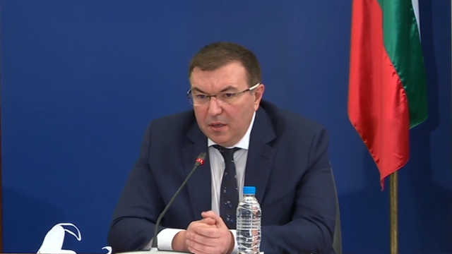 България е на 24-то място по заболеваемост и на 3-то по смъртност, отчитат ефект от мерките